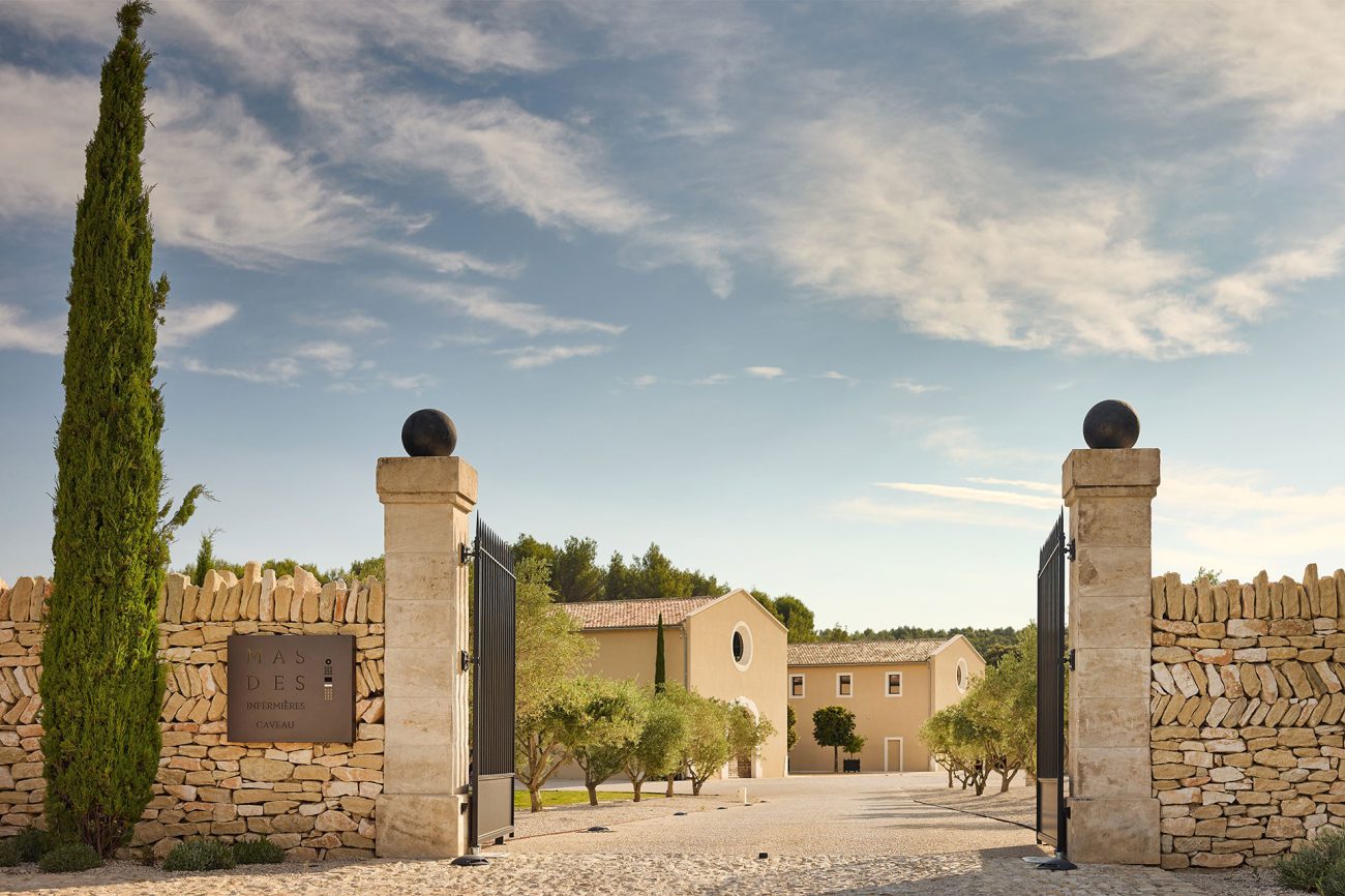 mas-des-infermieres-entree-1920